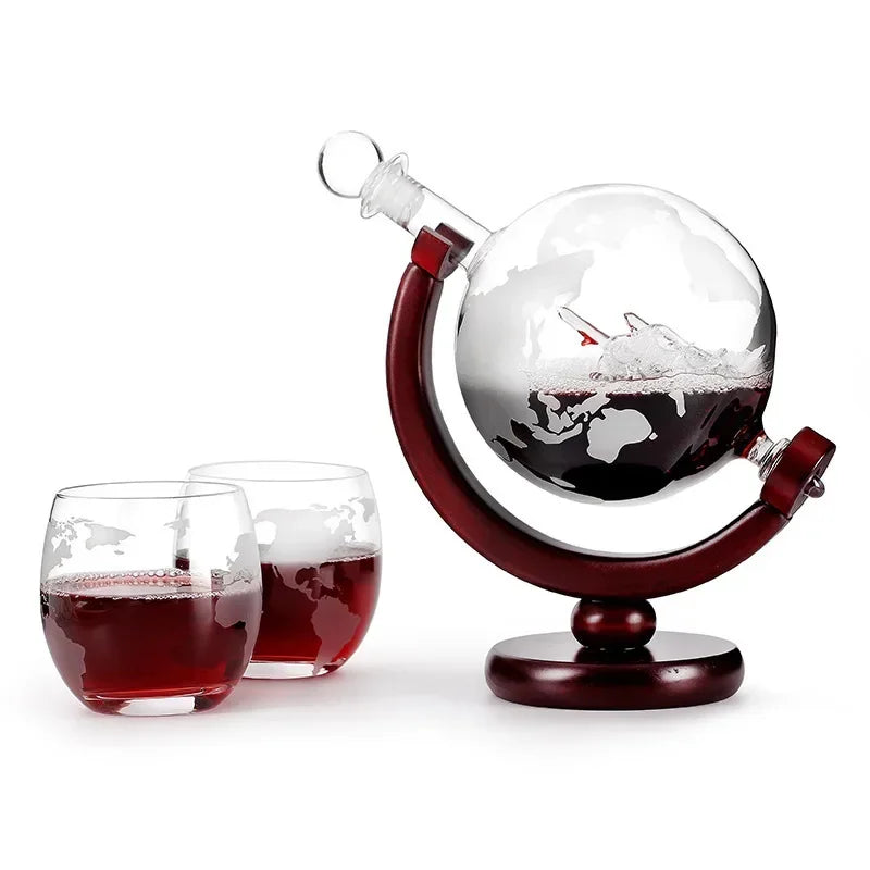 Globe Wine Decanter Glass