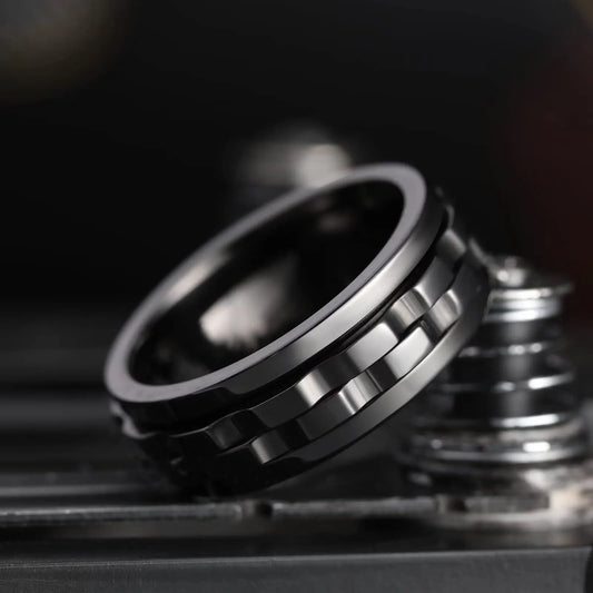 Titanium Steel Chain Spinner Ring