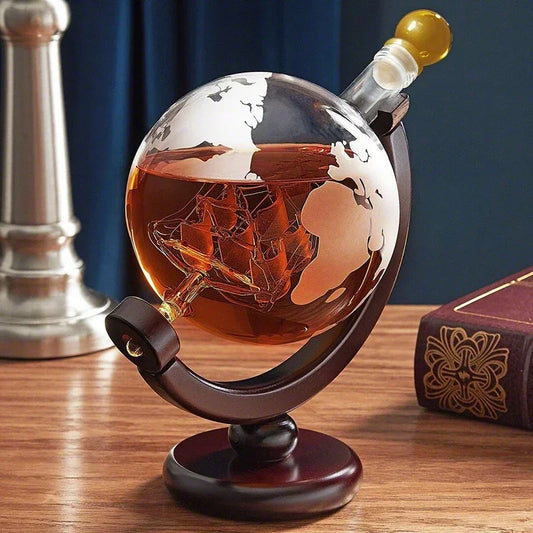 Globe Wine Decanter Glass